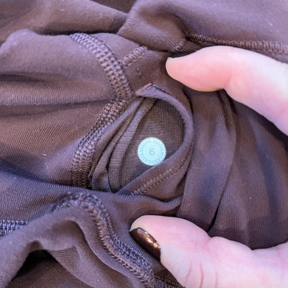 Lululemon Wunder Under High Rise Crop - Picture 3 of 3